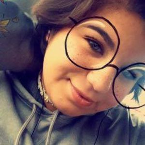 Meet your Posher, Tullie